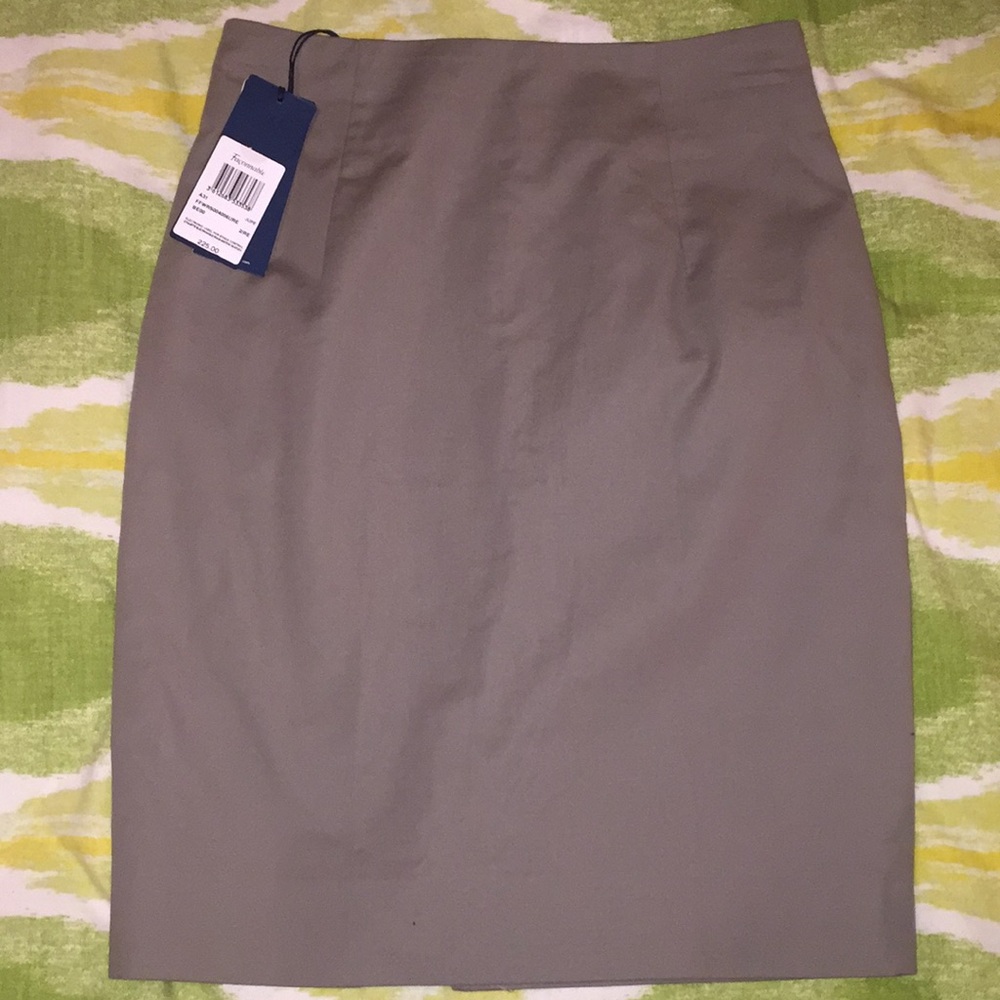 Slim Faconnable skirt